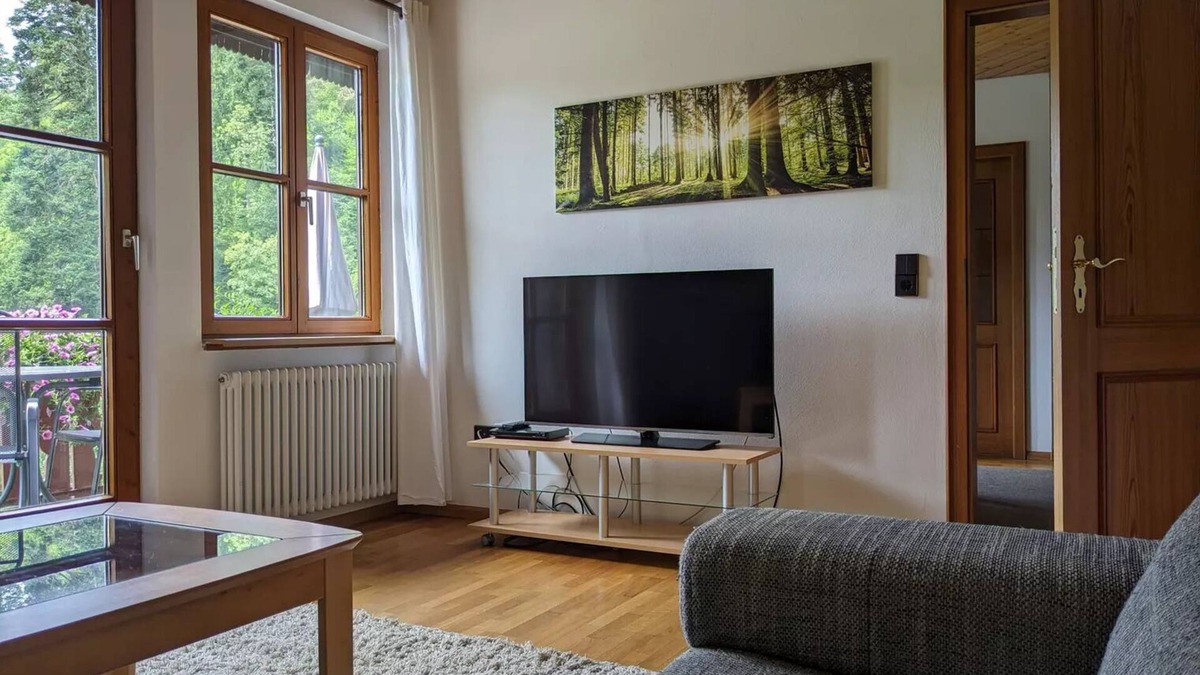 Schenkenzell Apartment | 3 Ferienwohnung im Hof, 120qm, max. 6 Personen