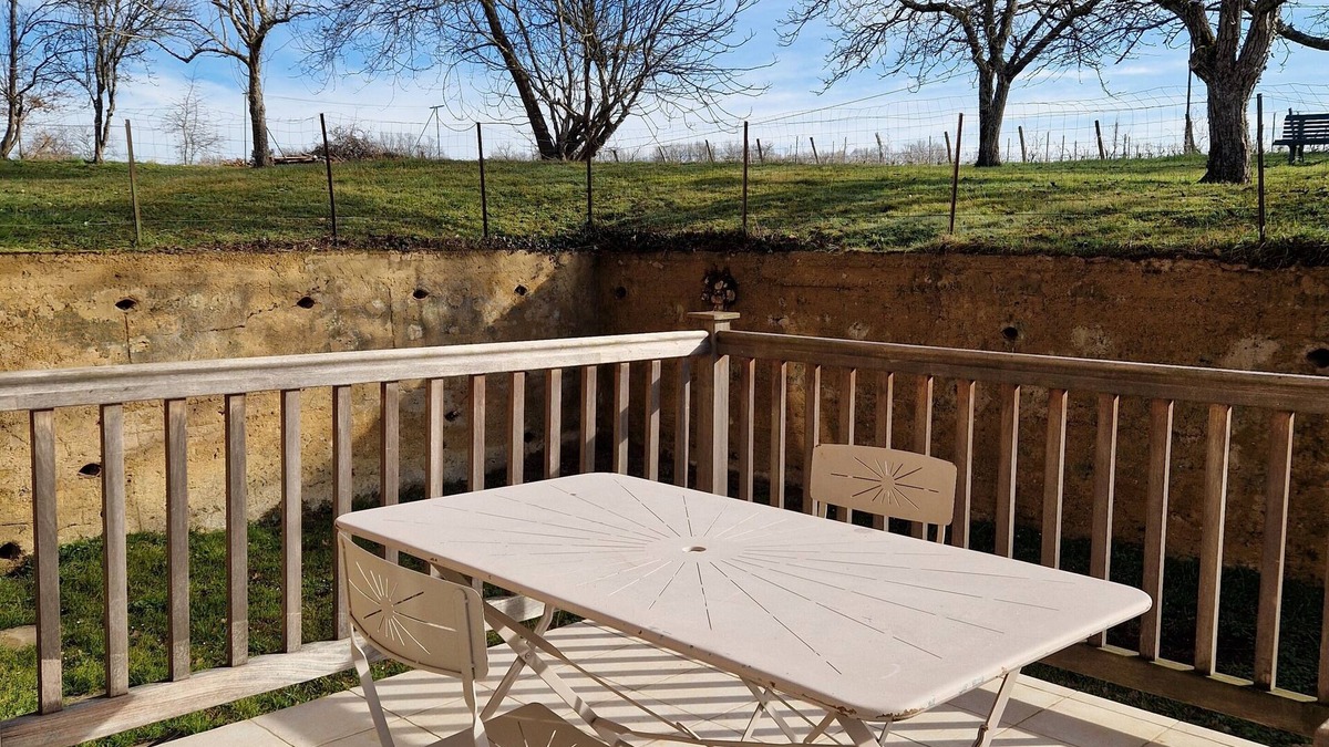 Estang House | 3 gîtes in a charming house for up to 20 people
