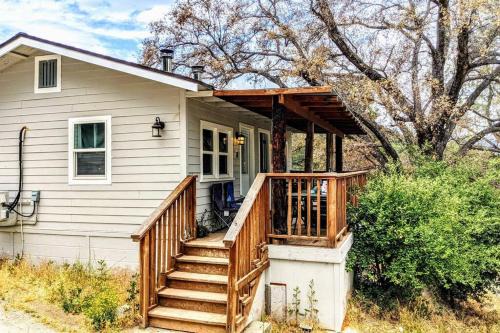 Pauma Valley Ski Chalet | #3 Howling Wolf's Lair - Cabin W/Fireplace & Views