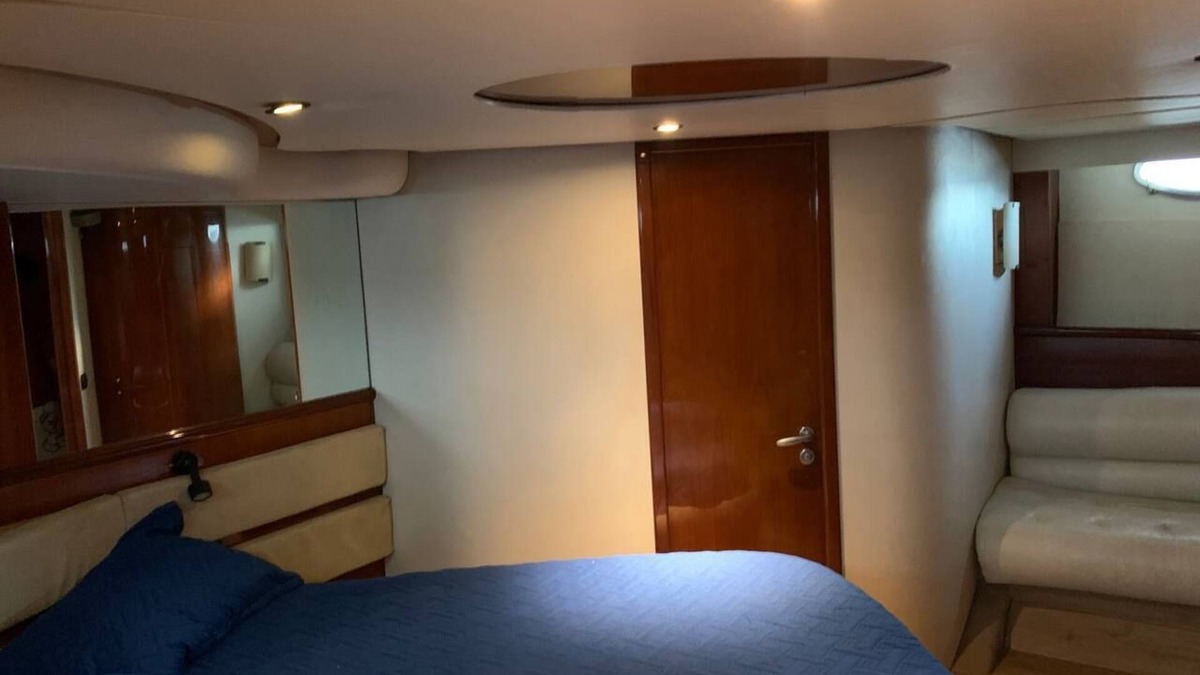 La Romana Boat Rental | 3 luxury bedrooms with 2 bathrooms with shower included, good location.