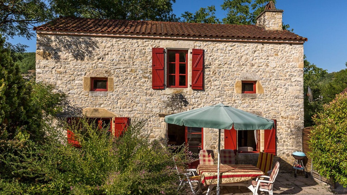 Degagnac House | 3 luxury holiday homes with swimming pool on a small estate in Dordogne / Lot