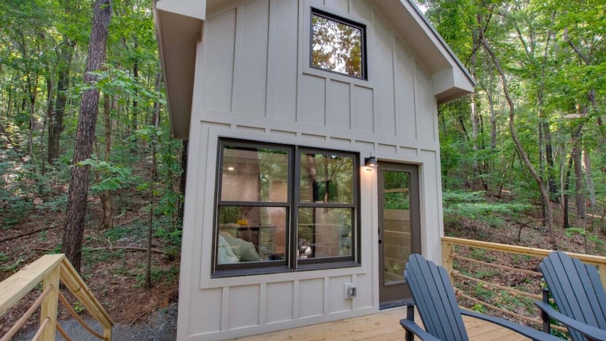 Groveoak Cabin | #3 (Magnolia) Treehouse near Lake Guntersville