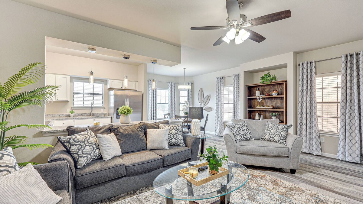 Eckhert Crossing Condo | 3 Mi to Hospitals: Stylish Condo in San Antonio!