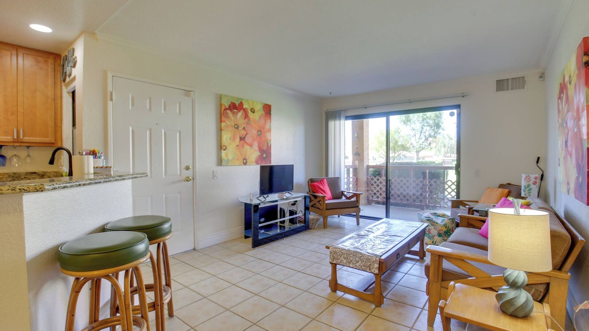 Bermuda Dunes Condo | 3 Mi to Indian Wells Tennis Garden: Condo w/Patio