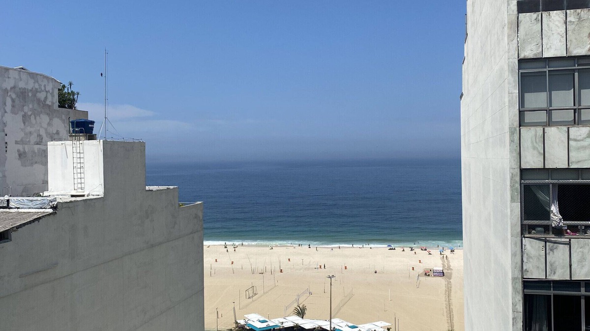 Leme Apartment | 3 minutes from Leme beach | GS1102