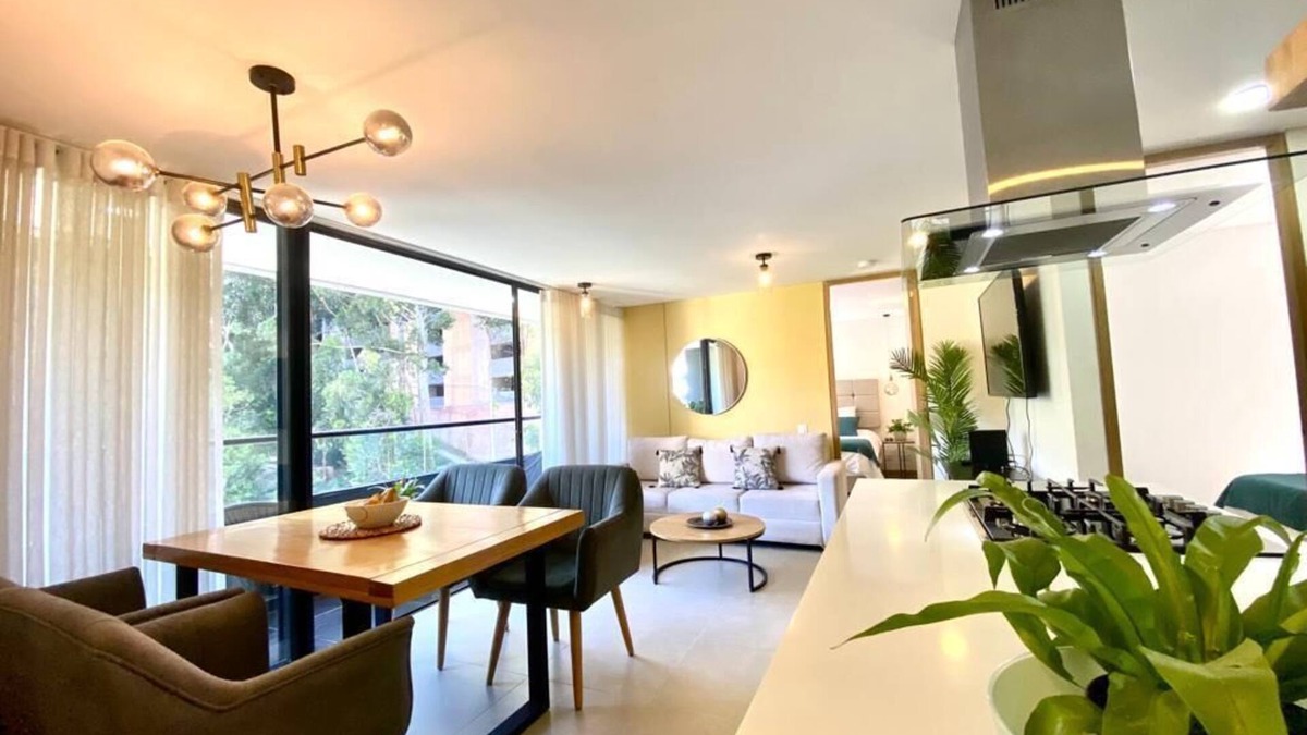 Castropol Apartment | 3 minutes from the airport tunnel, ideal for families!