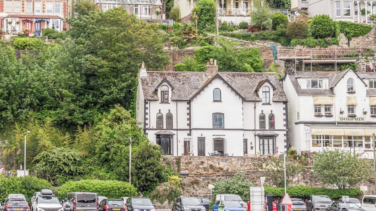Looe Cottage | 3 Mount Pleasant-UK36650