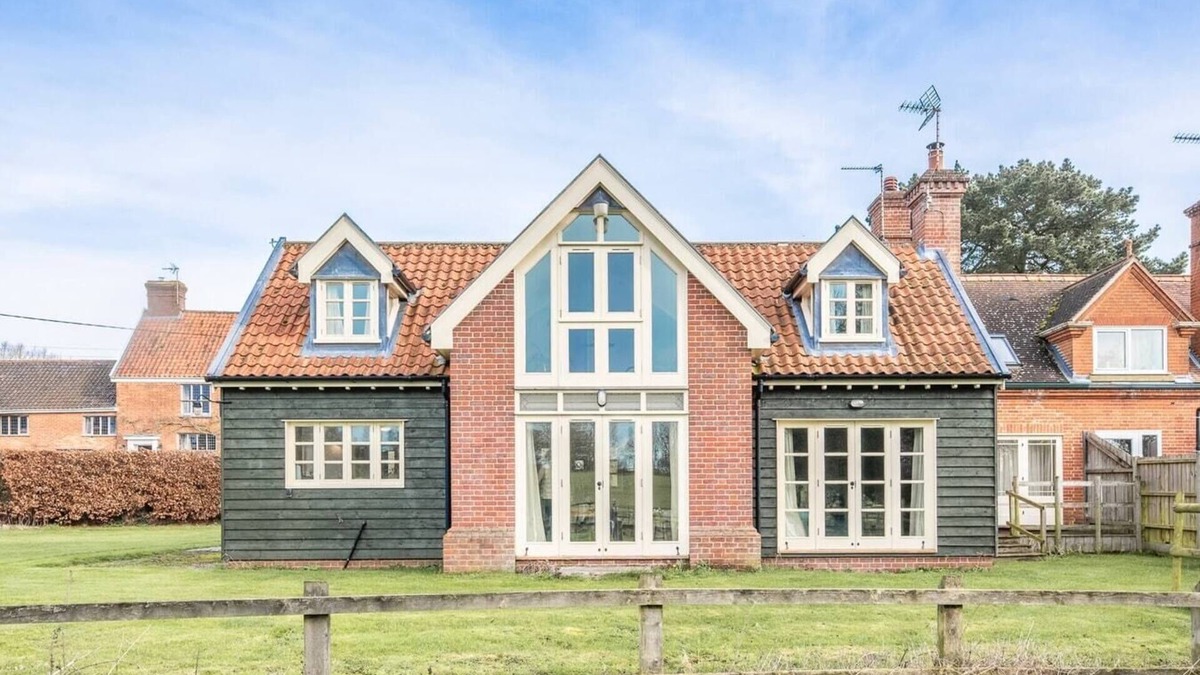 Wissett House | 3 Old School Cottages, Wissett