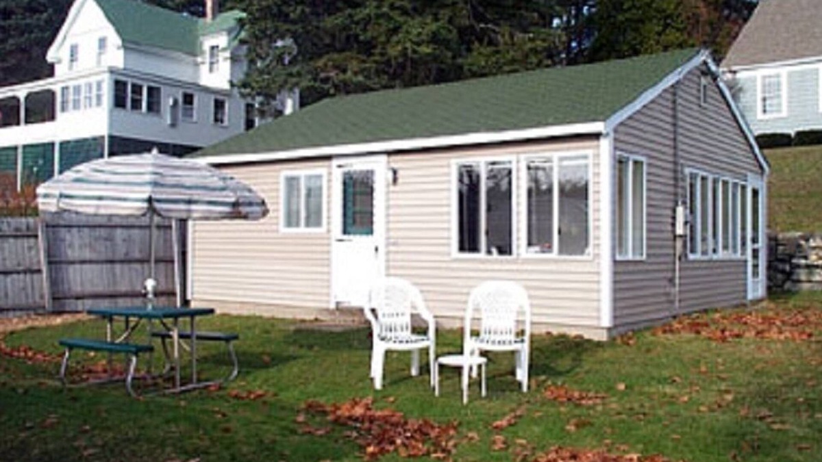 Southport Cottage | 3 one-bedroom fully equipped cottages with free WIFI/weekly rental