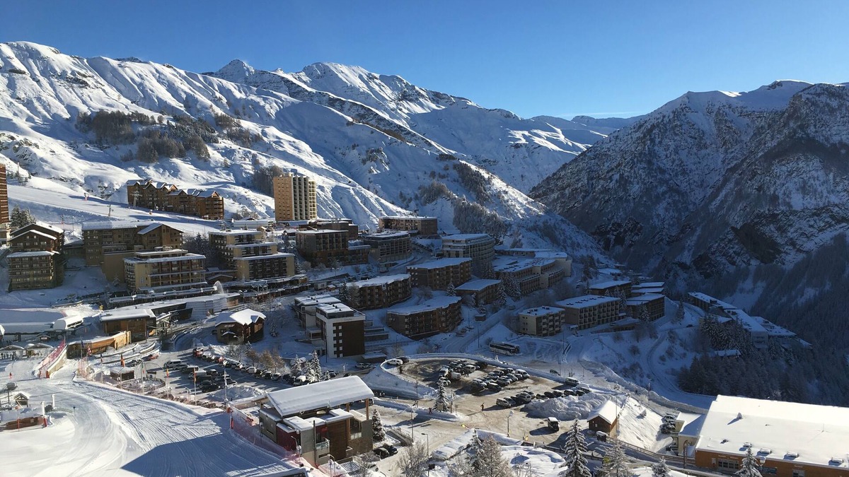 Orcieres-Merlette Apartment | 3 P. Spacious Completely renovated. Breathtaking view - Ski on foot 50 m