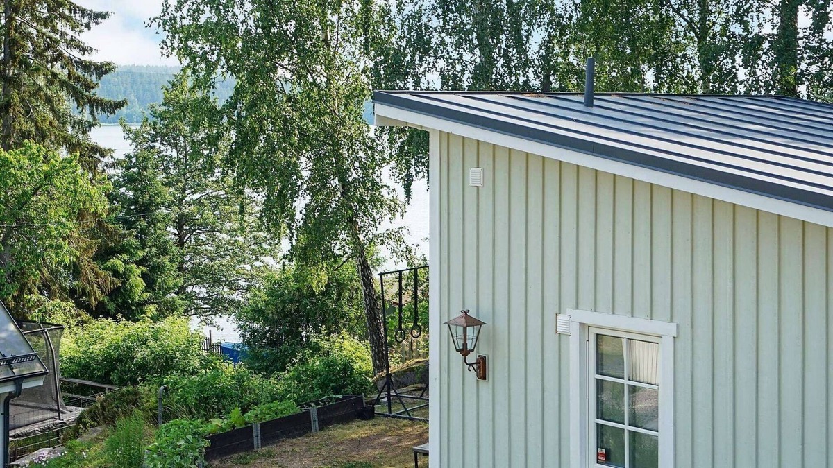 Norrkoping House | 3 person holiday home in NORRKÖPING