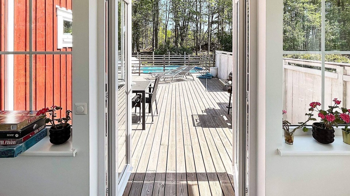 Rockneby House | 3 person holiday home in NISSAFORS