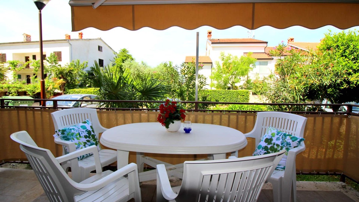 Mali Maj Apartment | 3 persone, near the beach, air conditioned, quiet location, family-friendly