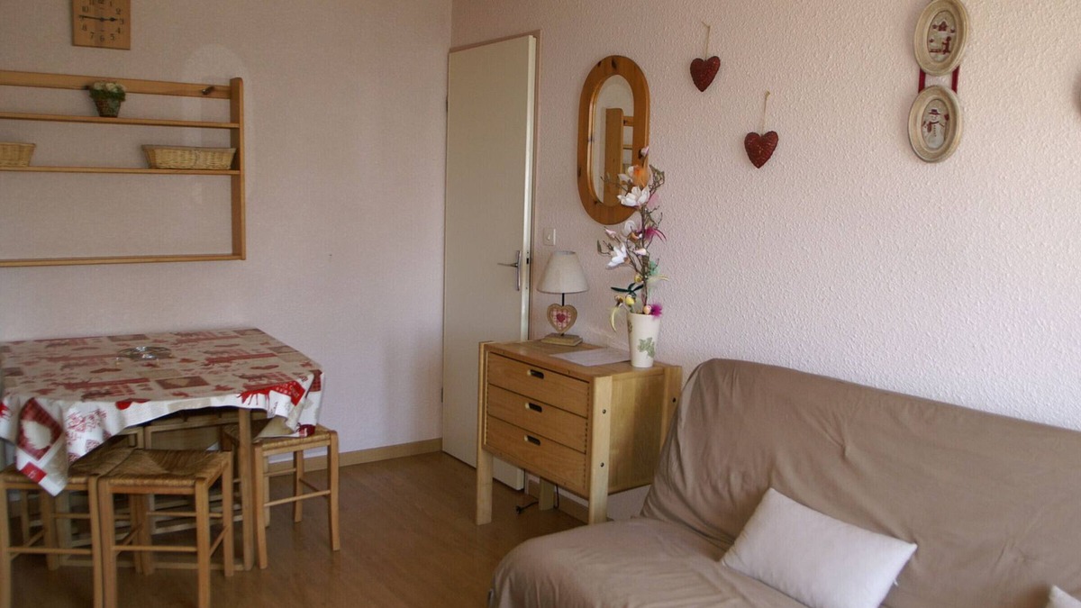 Prapoutel Apartment | 3-room apartment at the foot of the slopes with balcony and double bed