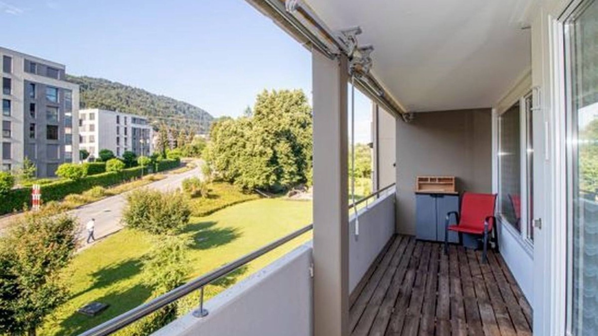 Littau Apartment | 3 room apartment with garage and bus pass