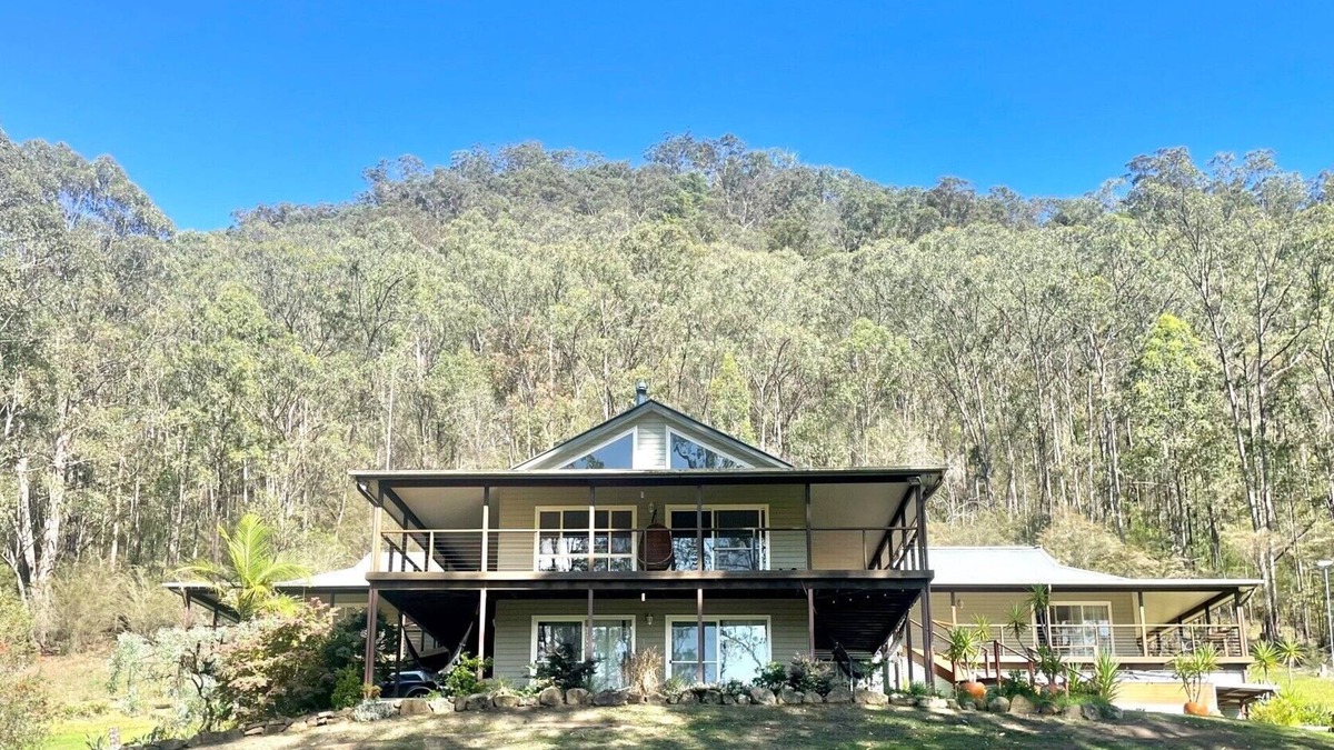 St. Albans House | 3. Whole House Self Catered Holiday Let