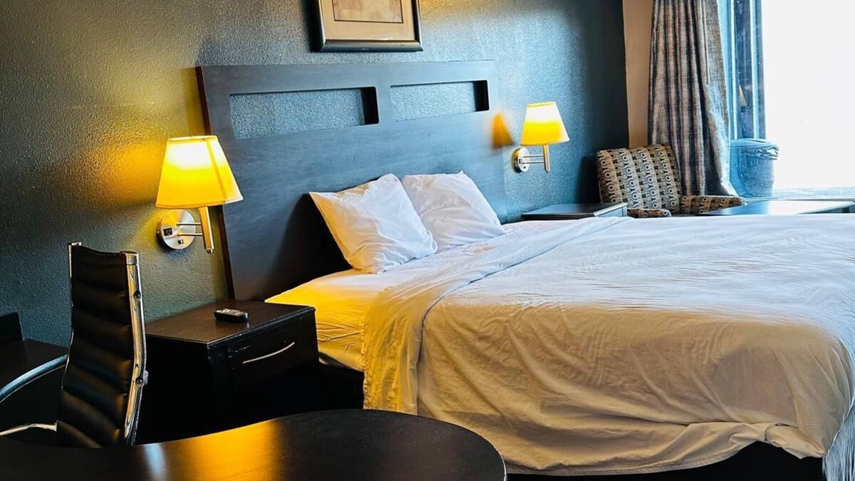 Mount Vernon Hotel | 3 Y Motel