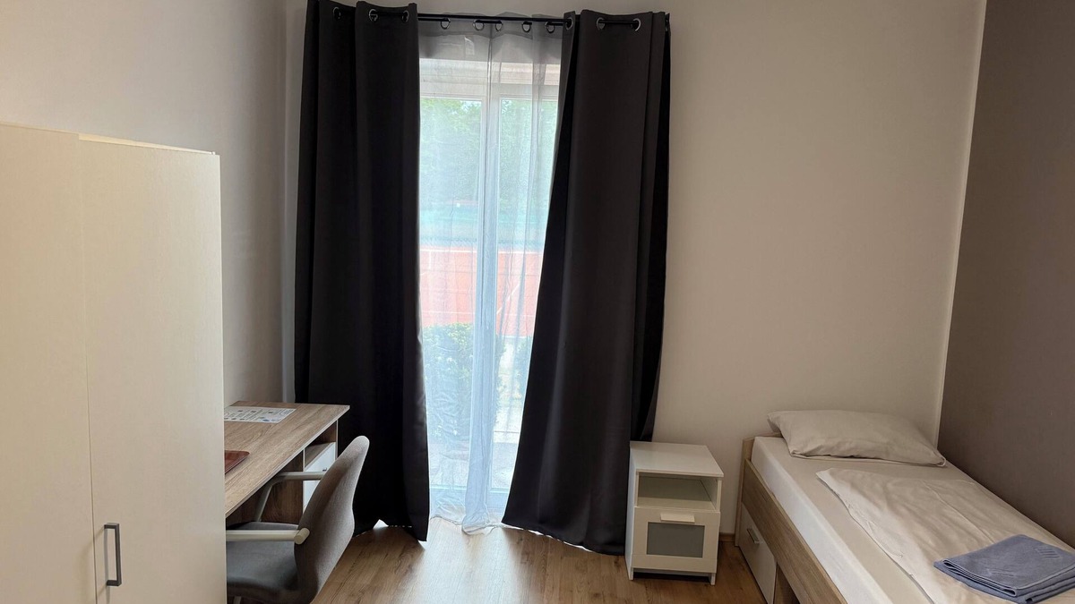 Munchen District Apartment | 3 Zimmer/Room