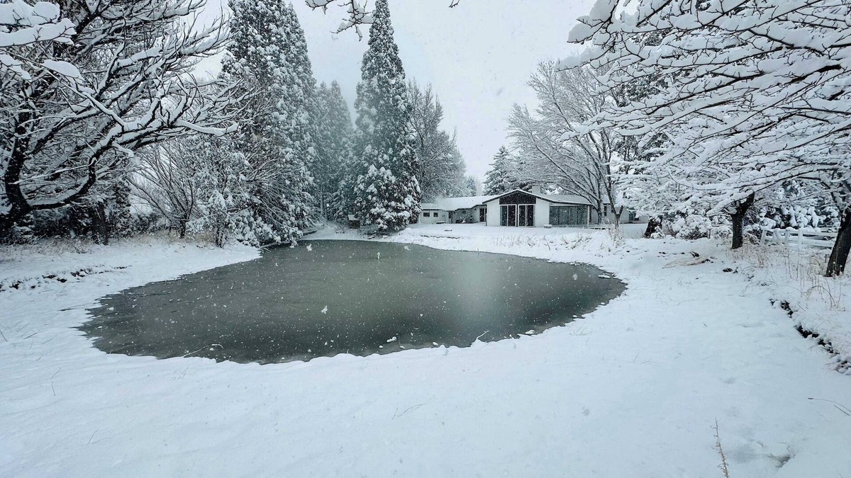 Reno House | 30 Days Stay in Country Side/Pet OK/Sleeps16