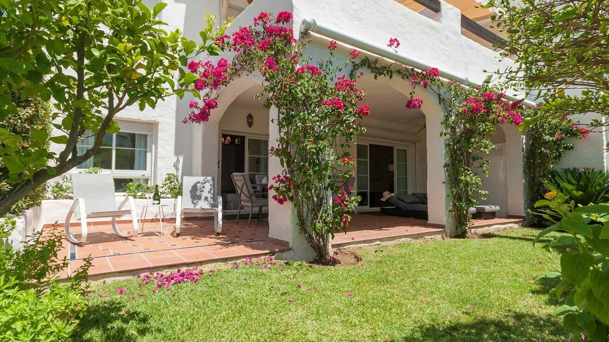 San Pedro de Alcantara Apartment | 30 - Las Adelfas Garden Apartment