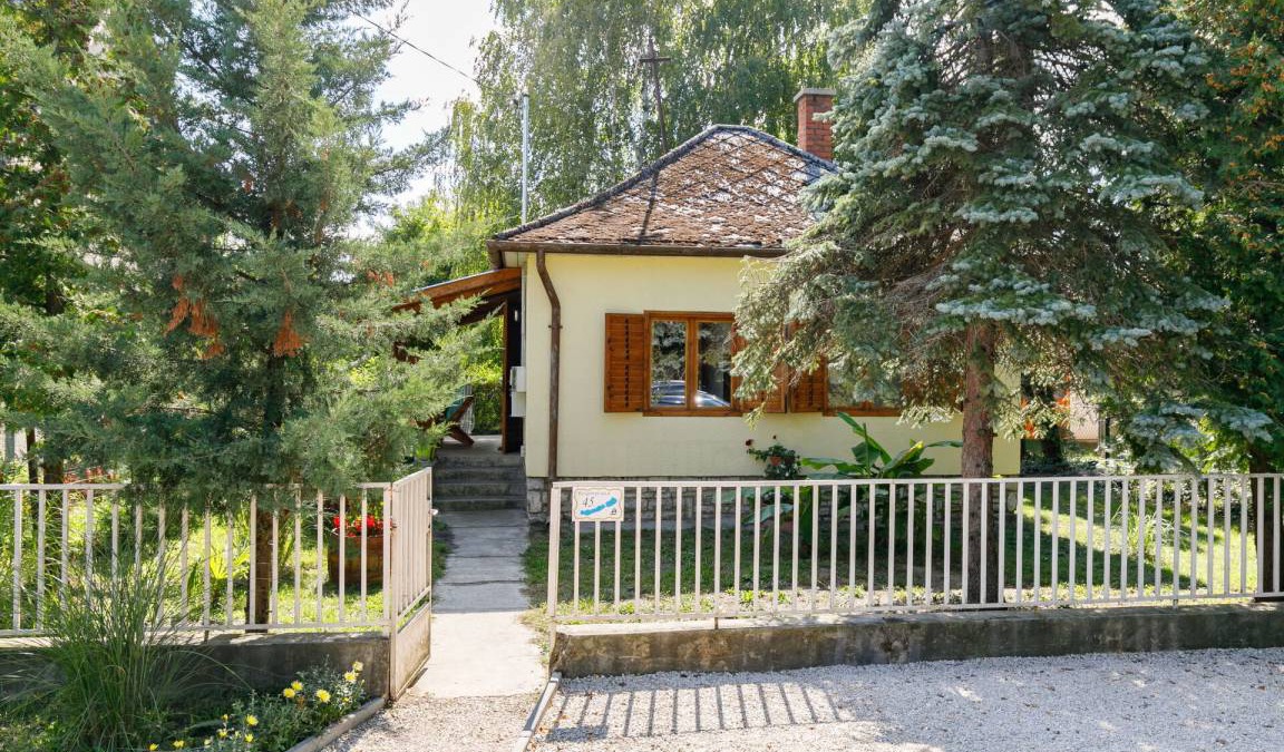 Fonyodliget Apartment | 30 m² Apartment ∙ 2 bedrooms ∙ 4 guests