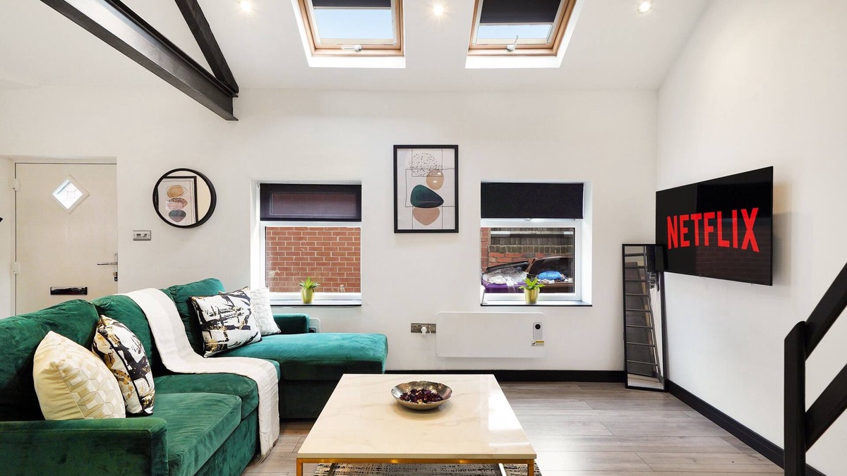 Castleford Apartment | 30% off! New York Living in Yorkshire - Sleeps 4
