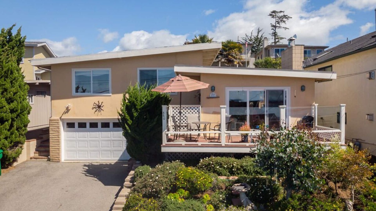 Morro Bay House | 30 Plus Days stay! Views! Morro Bay Classic,.15 min. to San Luis Obispo