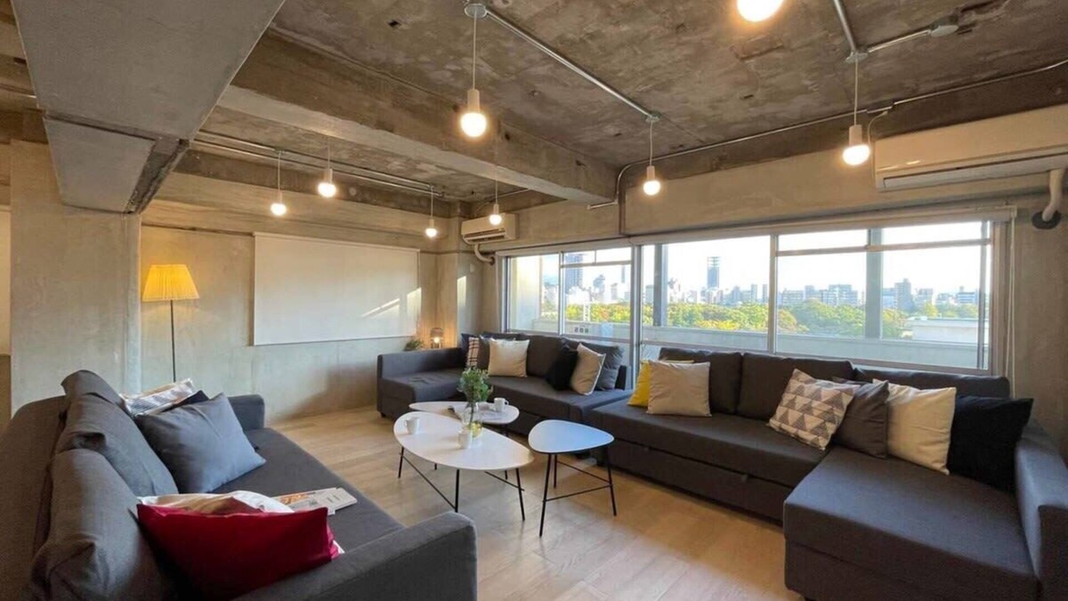 Hiroshima City Centre Apartment | 30 sec to PeacePark! Huge comfort house Up to 10p