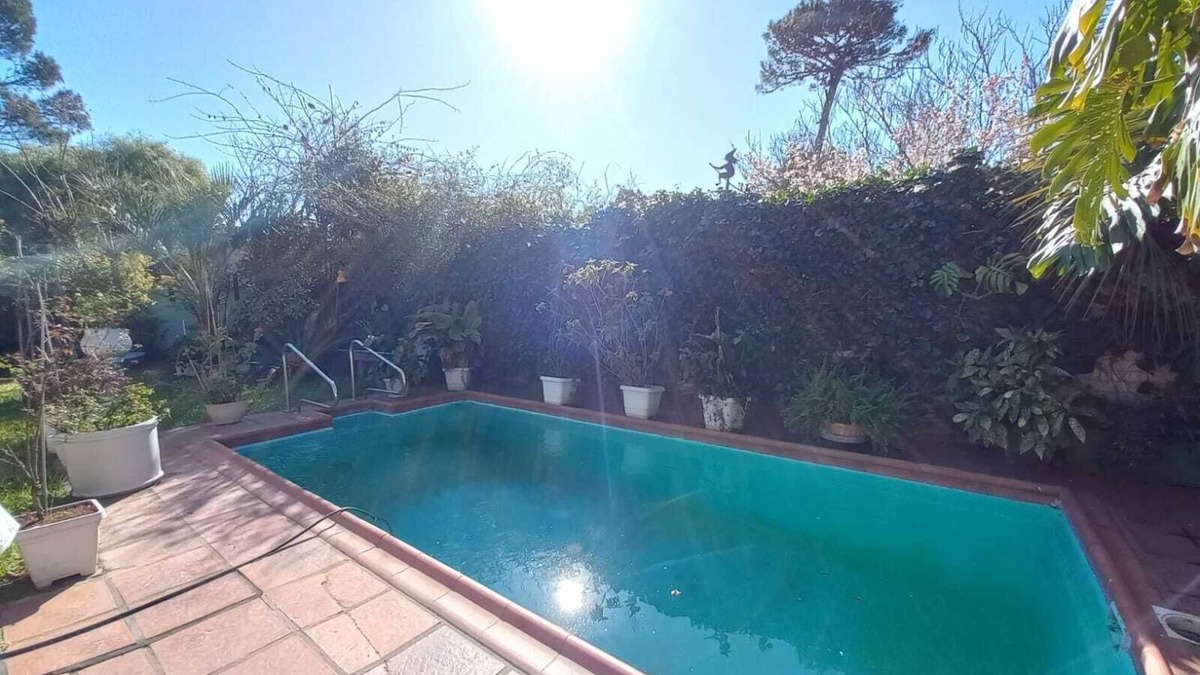 Punta del Este Ski Chalet | 300 m from Mansa beach comfortable silent house german style European atmosphere