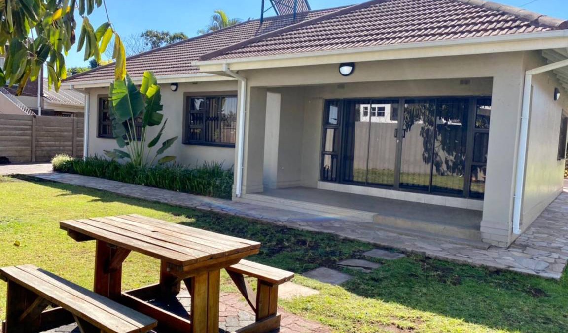 Harare Apartment | 300 m² Apartment ∙ 3 bedrooms ∙ 6 guests