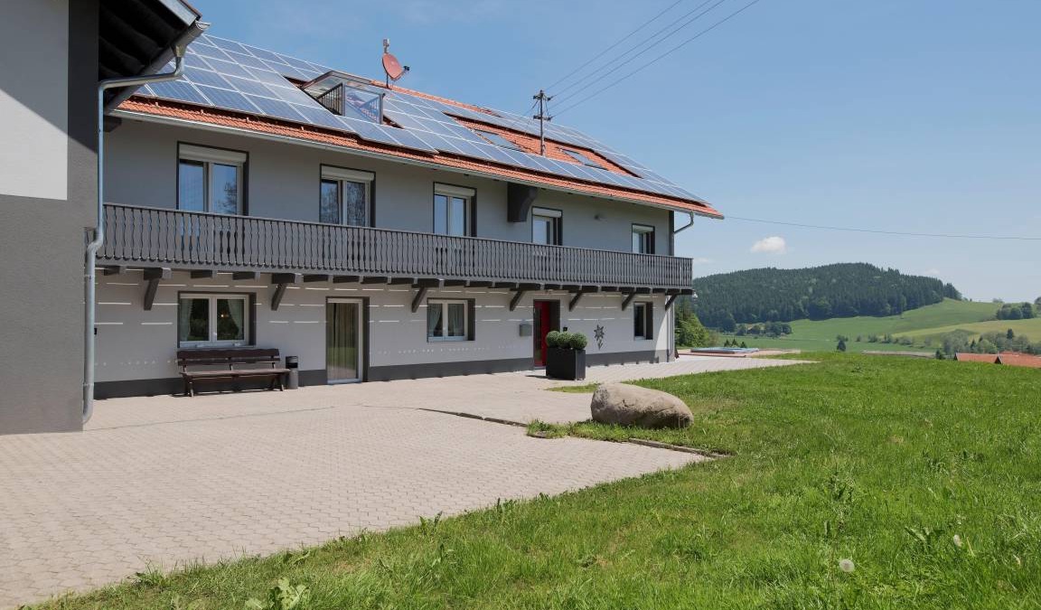 Buchenberg House | 300 m² House ∙ 6 bedrooms ∙ 17 guests