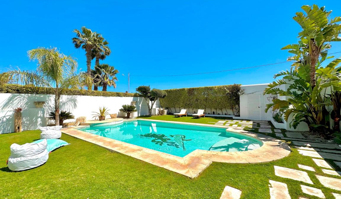 Amilcar Villa | 300 m² Villa ∙ 4 bedrooms ∙ 8 guests