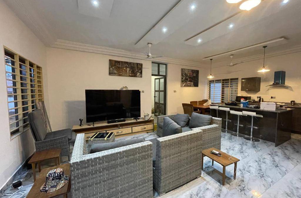 Accra Villa | 300 m² Villa ∙ 4 bedrooms ∙ 8 guests