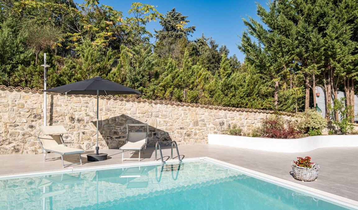 Abbateggio Villa | 300 m² Villa ∙ 7 bedrooms ∙ 23 guests