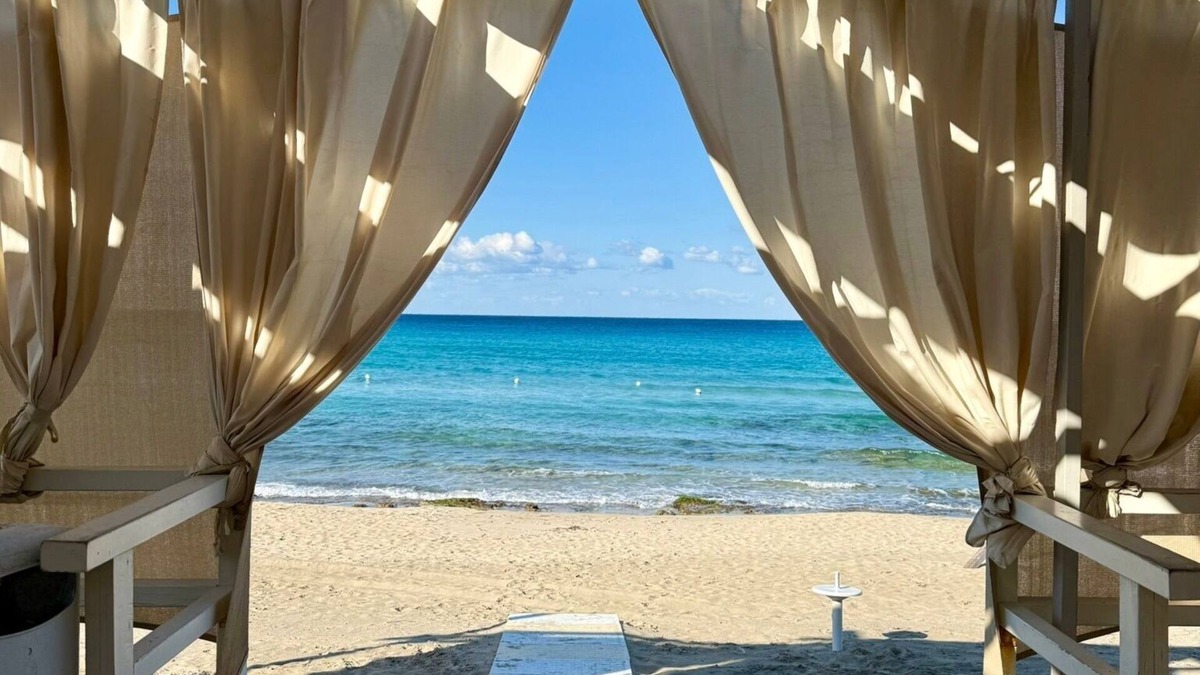Baia Verde Apartment | 300 meters from the sea, green bay