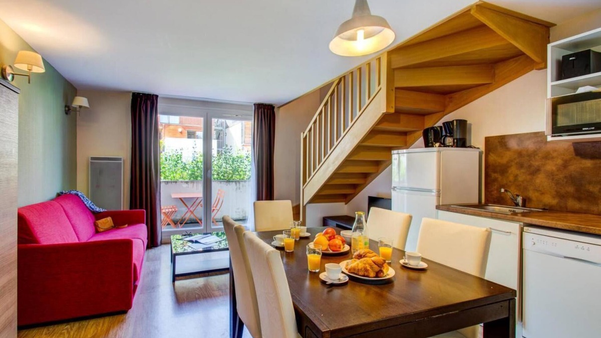 La Feclaz Apartment | 300m from resort center, fitness, swimming pool, parking, tv, ski locker, 40m², La Féclaz