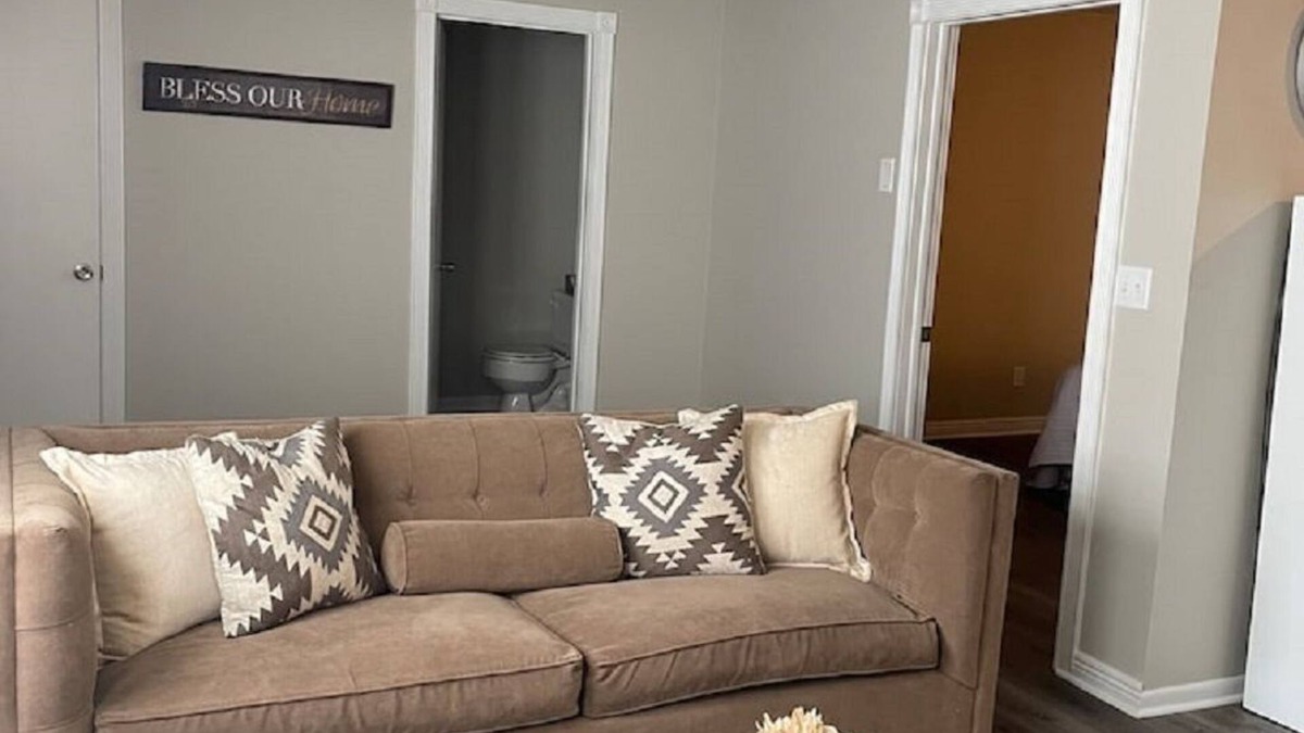 La Porte House | 301 Cable St, La Porte, IN 46350, USA
