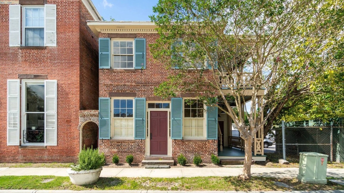 New Bern Apartment | 301 on Hancock - One Bedroom Apartment, Sleeps 4