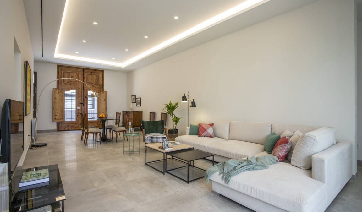 Picanya House | 310 m² House ∙ 4 bedrooms ∙ 8 guests