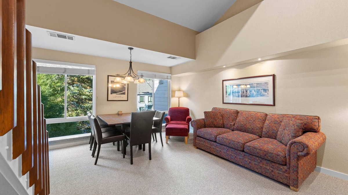 Olympic Valley Condo | 313 | Premium Loft - Full Kitchen, A/C – Sleeps 6