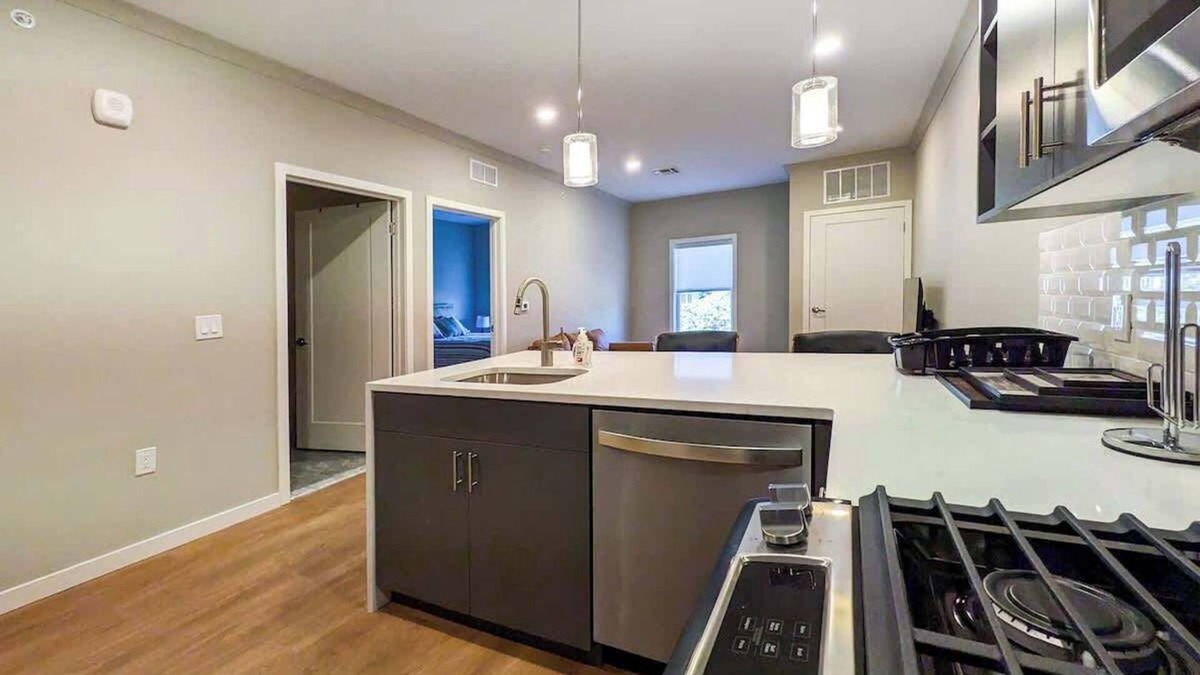 Dunellen Apartment | 315 Brand New 1 Bedroom, 1 Bath, 1 Full Kit, 1 Liv