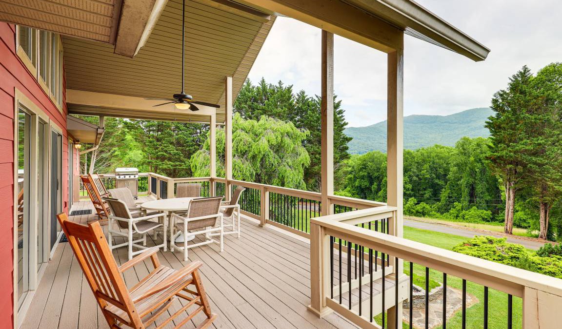 Swannanoa House | 315 m² House ∙ 3 bedrooms ∙ 8 guests
