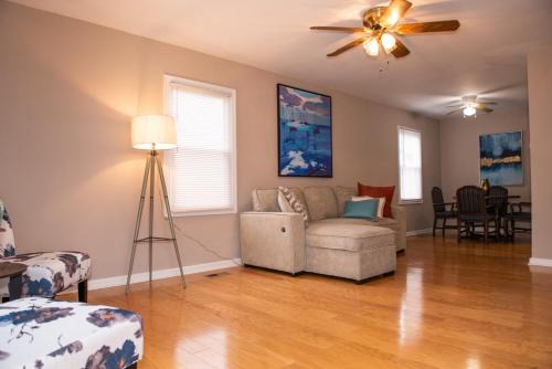 Newport News House | 318 Perfect for families