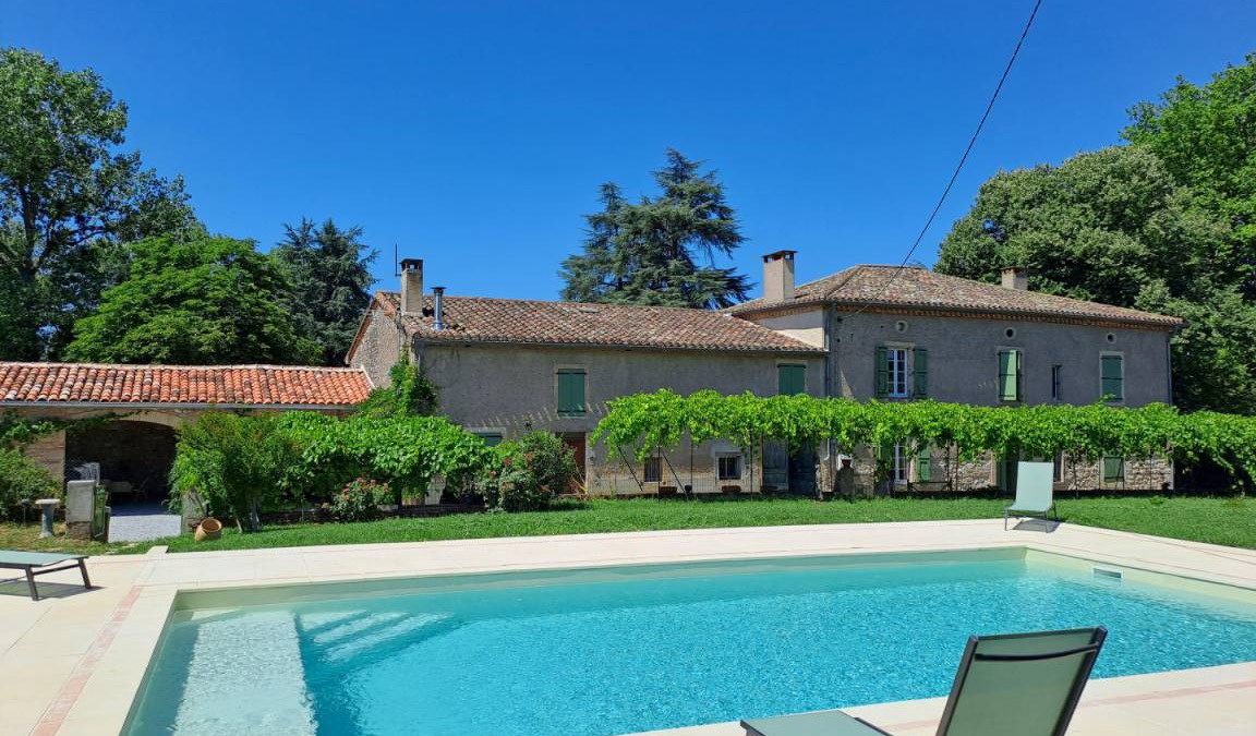 Lombers House | 320 m² Gîte ∙ 6 bedrooms ∙ 12 guests