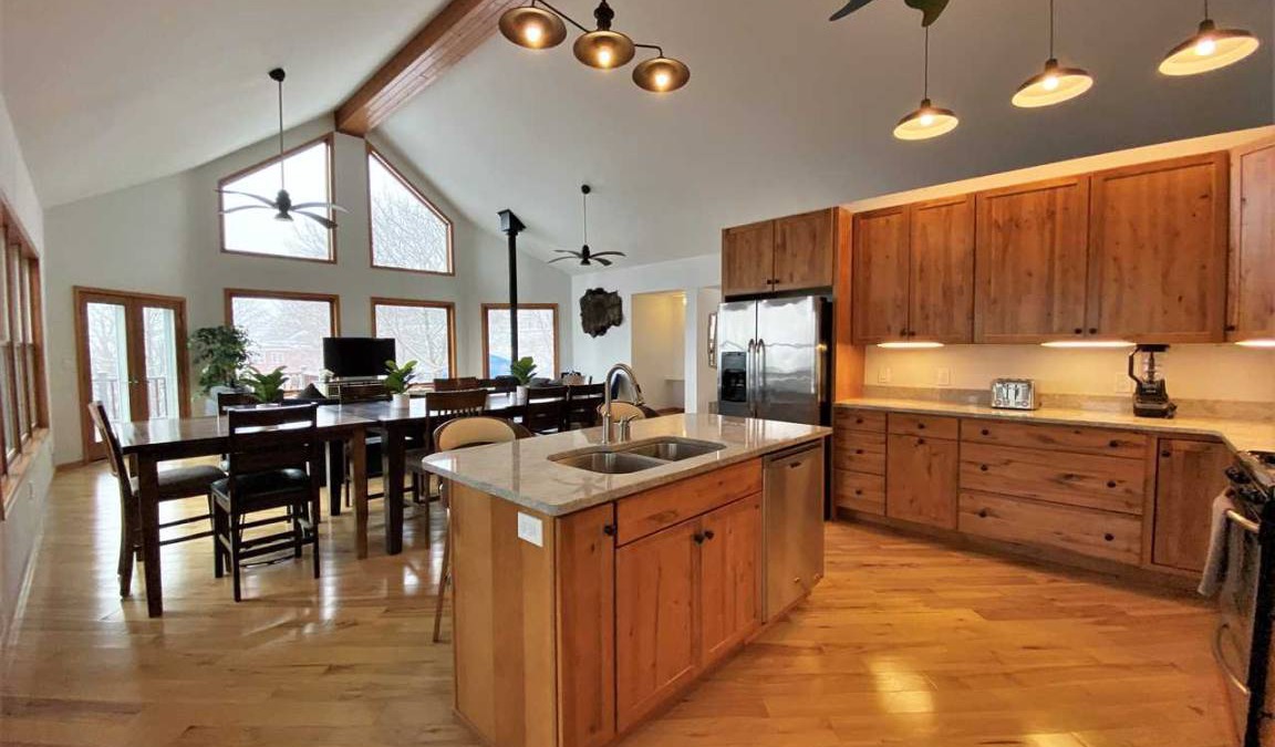 St Ignace House | 329 m² House ∙ 3 bedrooms ∙ 16 guests