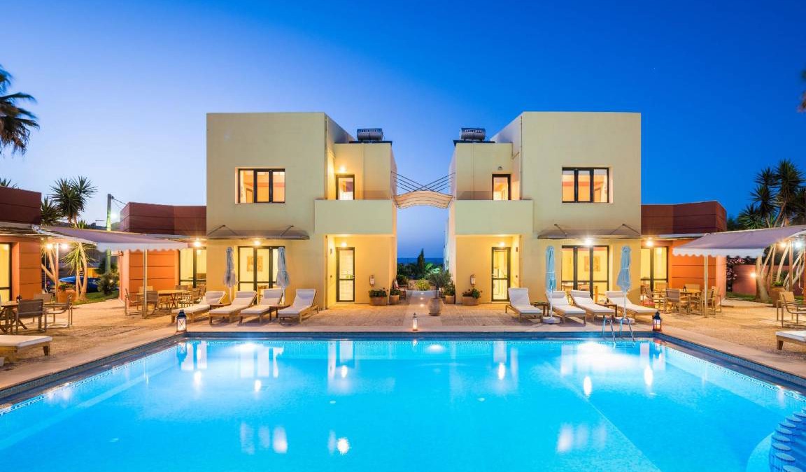 Maleme House | 330 m² House ∙ 9 bedrooms ∙ 18 guests