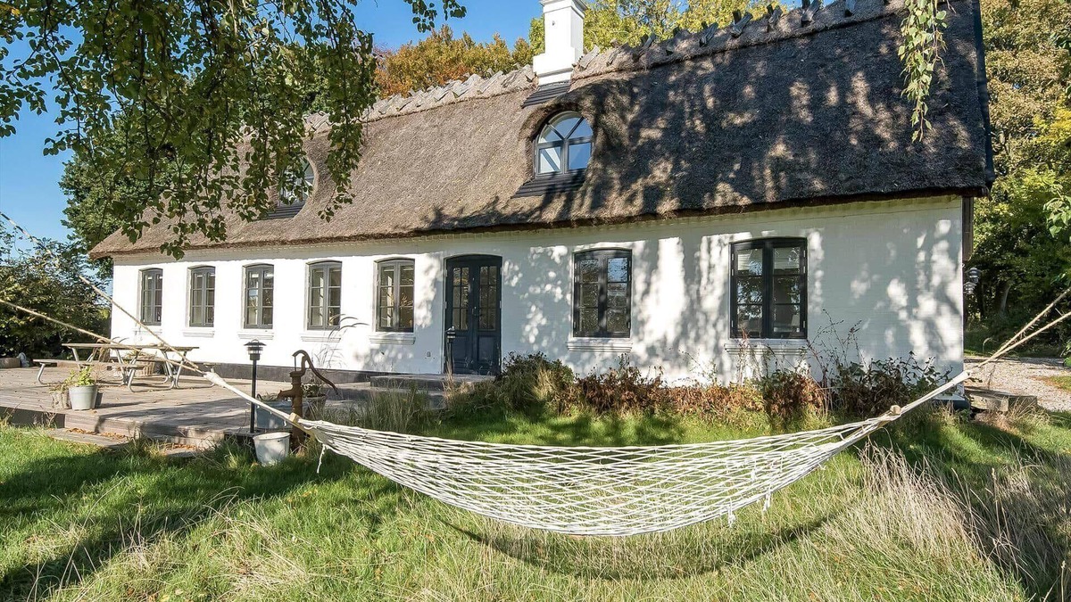 Stege House | 3331 Stege - Råby Søvej 1