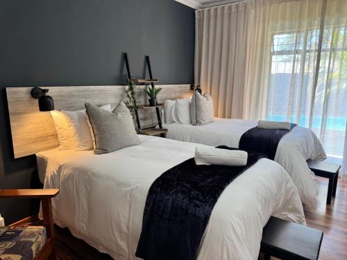 Flora Park House | 34 Saligna st - 6 Guests Self Catering