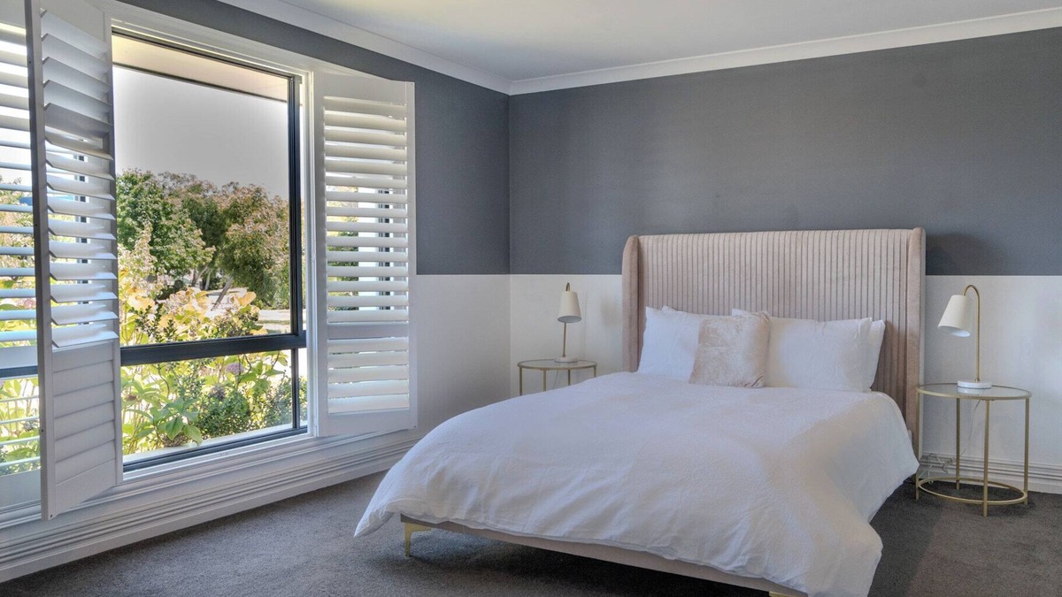Baldivis House | 35 Hamptons Luxury Escape Family Home Sleeps9