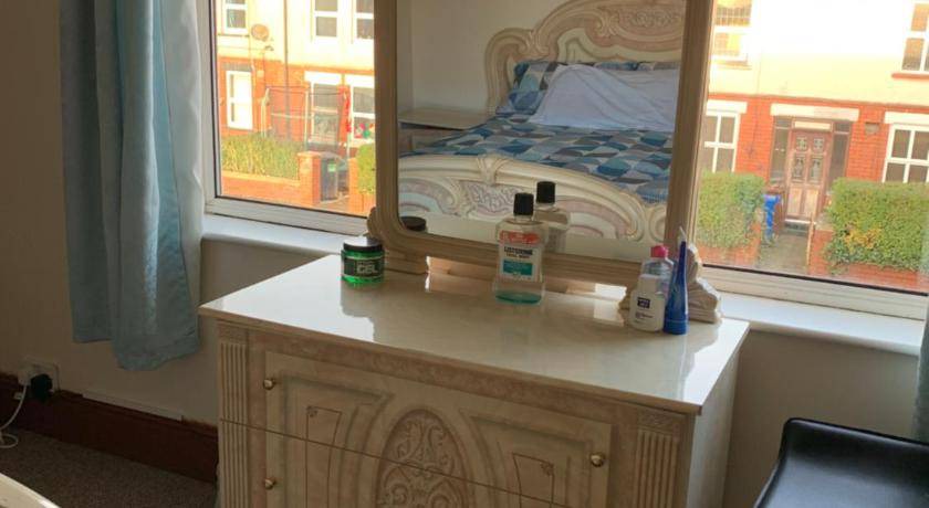 Leigh Bed & Breakfast | 35 m² Bed and breakfast ∙ 5 bedrooms ∙ 10 guests